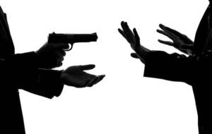 Jewelry Shop Owner Robbed at Gunpoint on B.T. Kawade Road