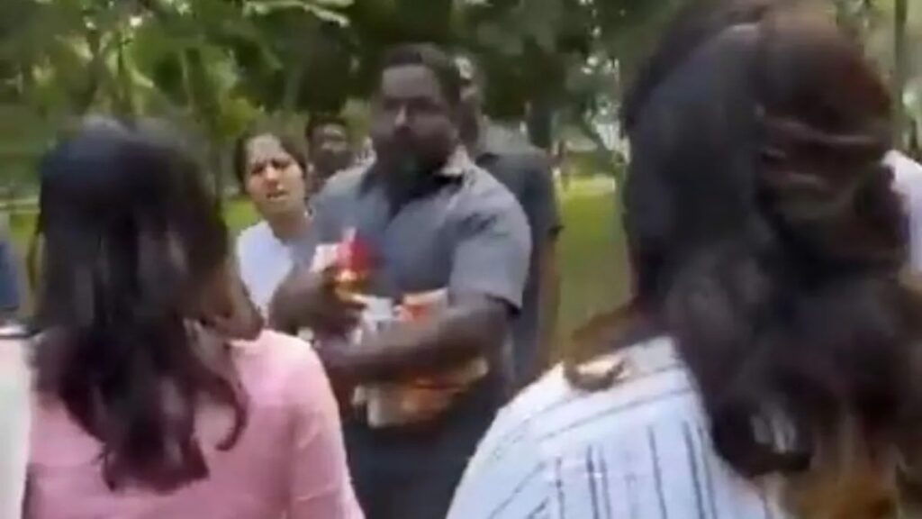 Bengaluru’s Cubbon Park Secret Santa Controversy: Book Club Seeks Apology, Clarifies Event Was Non-Religious