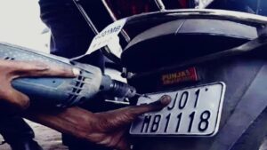 10,000 Vehicles Equipped with HSRP Plates in Two Days. You Can Also Apply by Following These Steps
