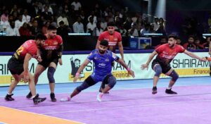 Haryana Steelers become first team to qualify for playoffs after cruising past Bengaluru Bulls in dominating win