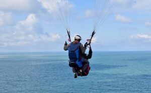 Pune Woman and Pilot Killed in Paragliding Mishap in Goa