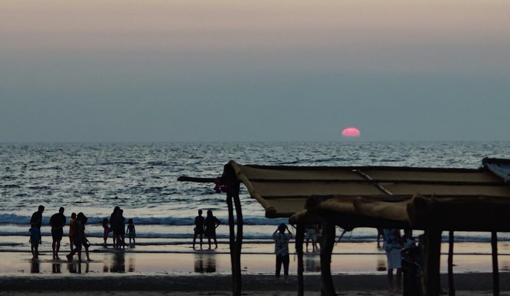 Tourists Avoiding Goa