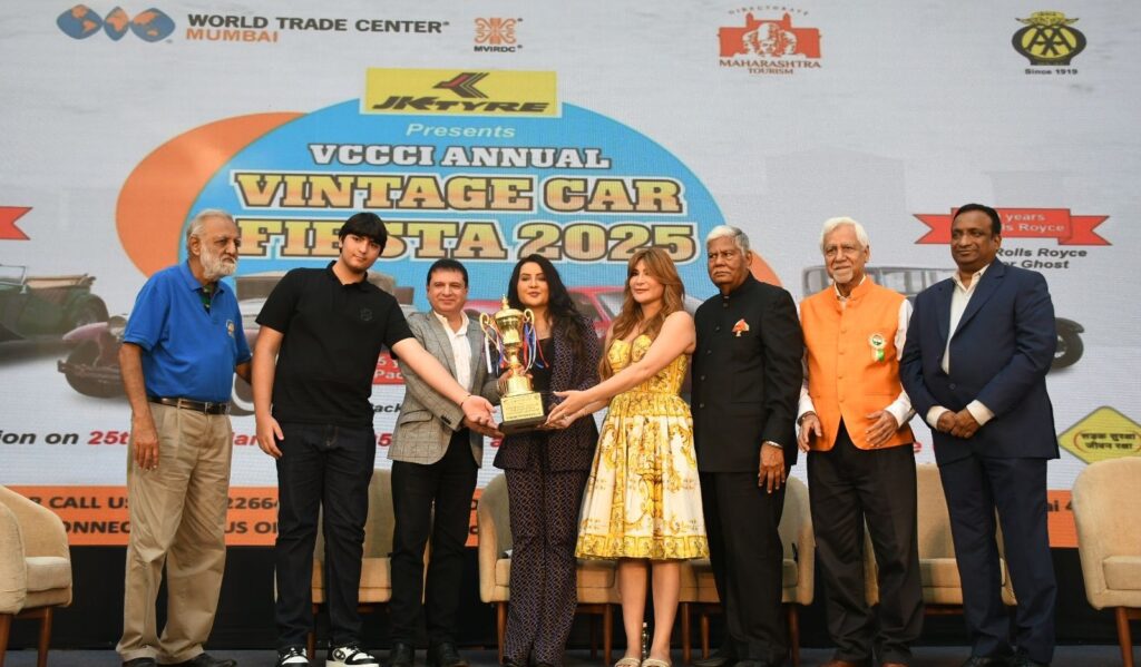 Yohan Poonawalla Honoured with the ‘Vintage & Classic car Vanguard of India Legacy Excellence Award’ at VCCCI Annual Event