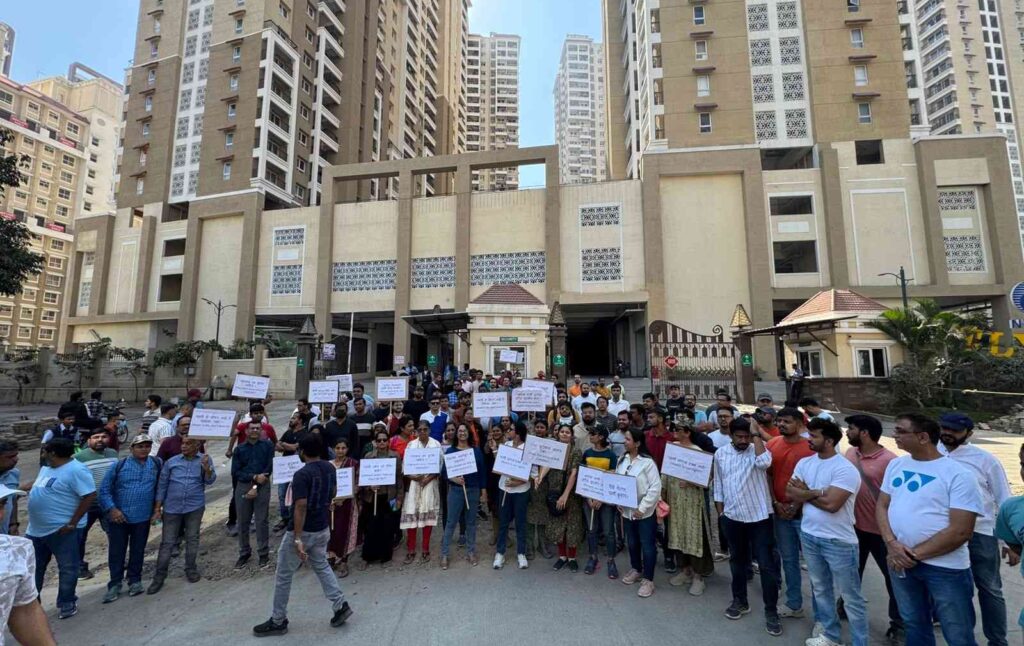 Pune: Over 200 Kharadi Residents Protest Against Contaminated Water From Tankers, Demand Water Supply From PMC