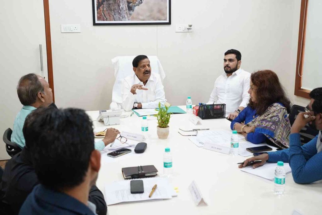 Maharashtra: State Forest Minister Directs To Implement Measures To Curb Forest Fires And Protect Wildlife Habitats