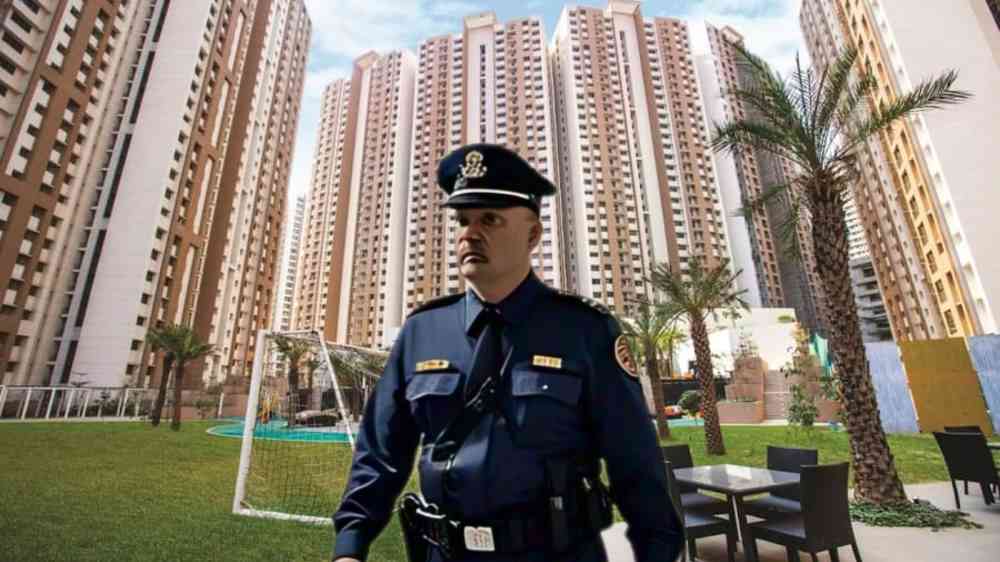 Mumbai Society Raises Watchman's Salary to ₹16,000, Then Withdraws Increase Amid Neighbor Protests