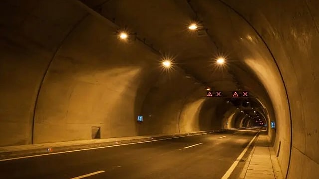 MMRDA Approves Massive ₹7,326-Crore Loan for Mumbai's Orange Gate Tunnel Construction