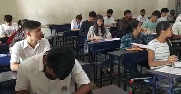 Maharashtra Teachers’ Association Boycotts Paper Evaluation Until Government Decision is Enforced