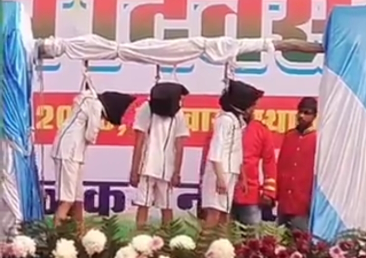 Only in India 3 Students Hang Themselves for School Event, Internet Abuzz with Reactions