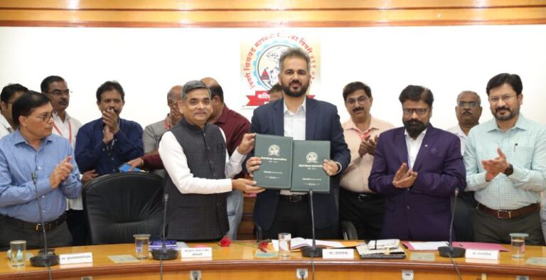 Pune News PCMC presents Rs 9,675.27 Cr budget for 2025-26 with major infra boost