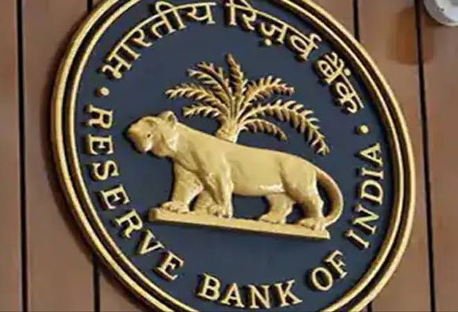 RBI Launches WhatsApp Channel: Access via QR Code to Get Verified Financial Updates