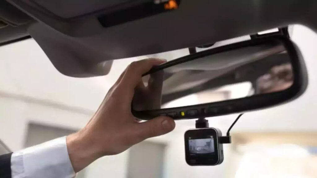 Why a Dash Cam is a Must-Have for Every Driver and Traveler
