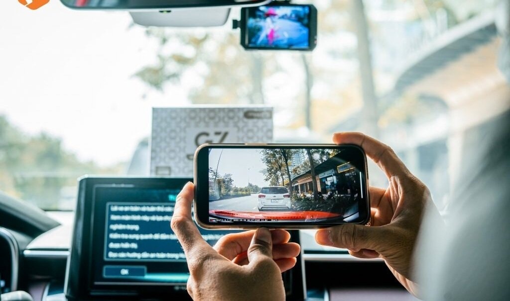 How to Turn Your Old Smartphone into a Budget-Friendly Smart Dash Cam