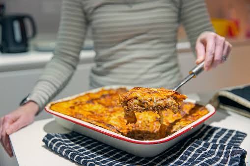 Woman Shares Frustration Over In-Laws Forcing Her to Cook