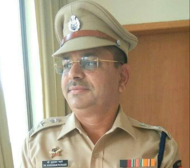 Mumbai DCP Sudhakar Pathare Dies in Tragic Road Accident in Telangana