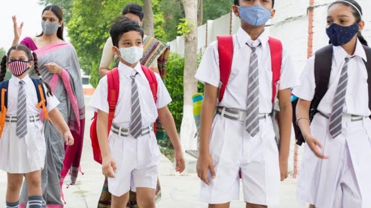 Pune Records 41.4°C as Heatwave Hits Schools, Parents Demand Schedule Change