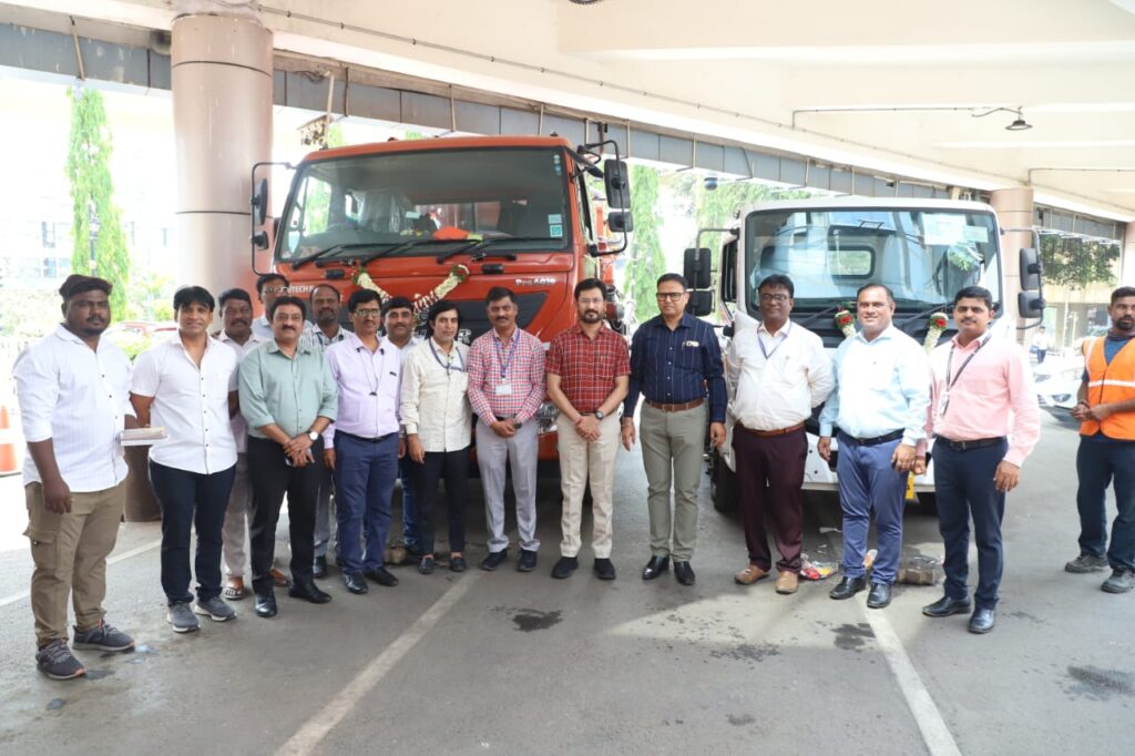Pune News: PCMC introduces two new recycle vehicles to strengthen its sewerage management system