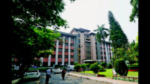 Pune News PMC Issues Warning to Hospitals After Pregnant Woman Denied Emergency Care