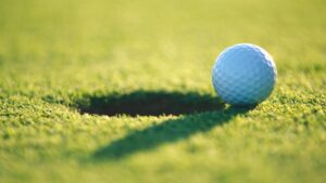 Motorcyclist Injured by Stray Golf Ball in Pune; FIR Filed Against Poona Club Golf Course