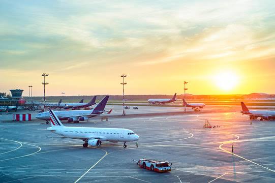 Operation Sindoor: Flight Schedules Disrupted for Air India, SpiceJet, and IndiGo, Airlines Issue Travel Advisories