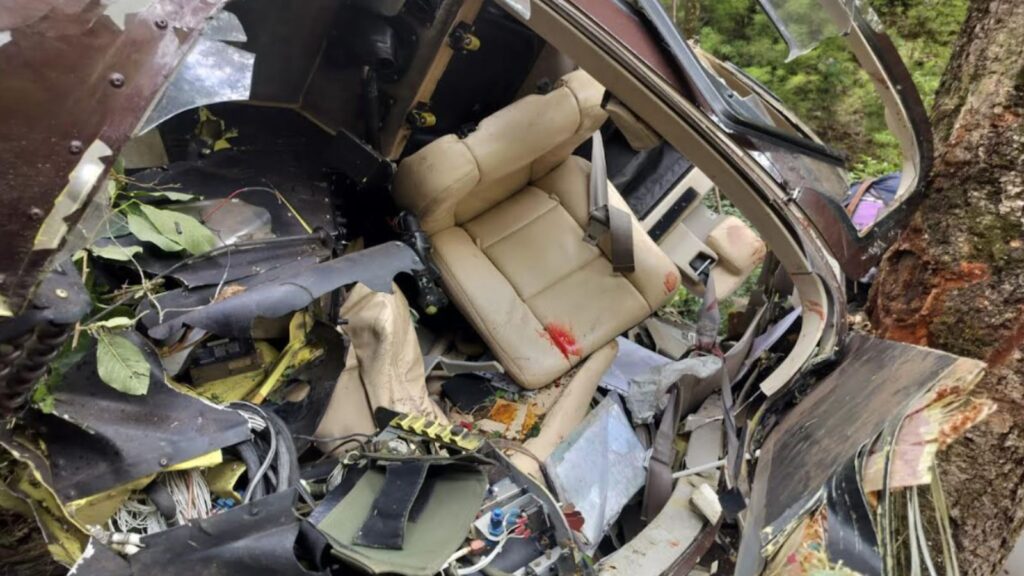 Helicopter Crash in UttarkashiFive Killed, Two Seriously Injured Near Bhagirathi River