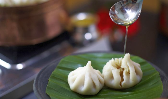 7 Monsoon Snacks That Blend Nostalgia, Street Food Magic, and Rainy-Day Comfort