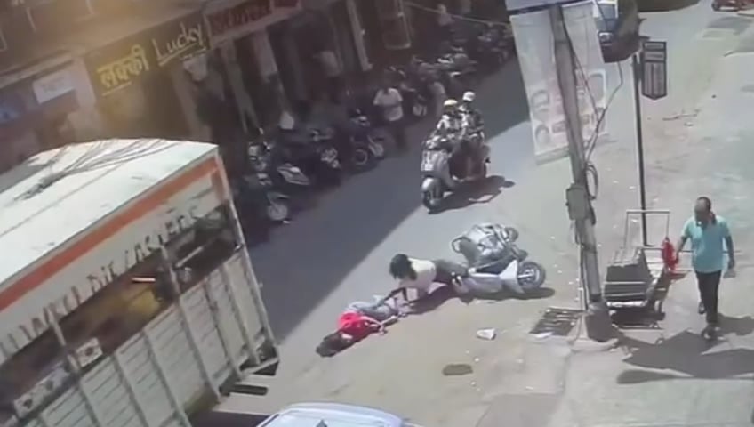 Mumbai Tragedy 18-Year-Old Girl Dies in Accident After Falling Off Bike Driven by Unlicensed Teen, Crushed Under Truckv