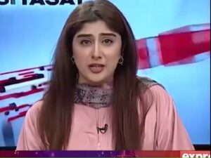 Pakistani Anchor Breaks Down on Live TV Following India’s Operation Sindoor Watch Viral Video