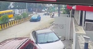 Chhatrapati Sambhajinagar Hit-and-Run: Speeding Car Crashes Into Bikers, Sparks Fire & Chaos; Minor Suspected Behind Wheel