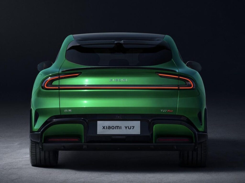 Tesla Faces a Challenge with a Bold Rival: Xiaomi Launches YU7 SUV with 835 km Range
