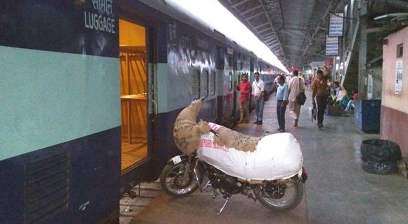 Indian Railways Warning: Sending Your Bike from Pune? Use Only Authorized Vendor — Avoid Scams, Know the Fee and Booking Rules