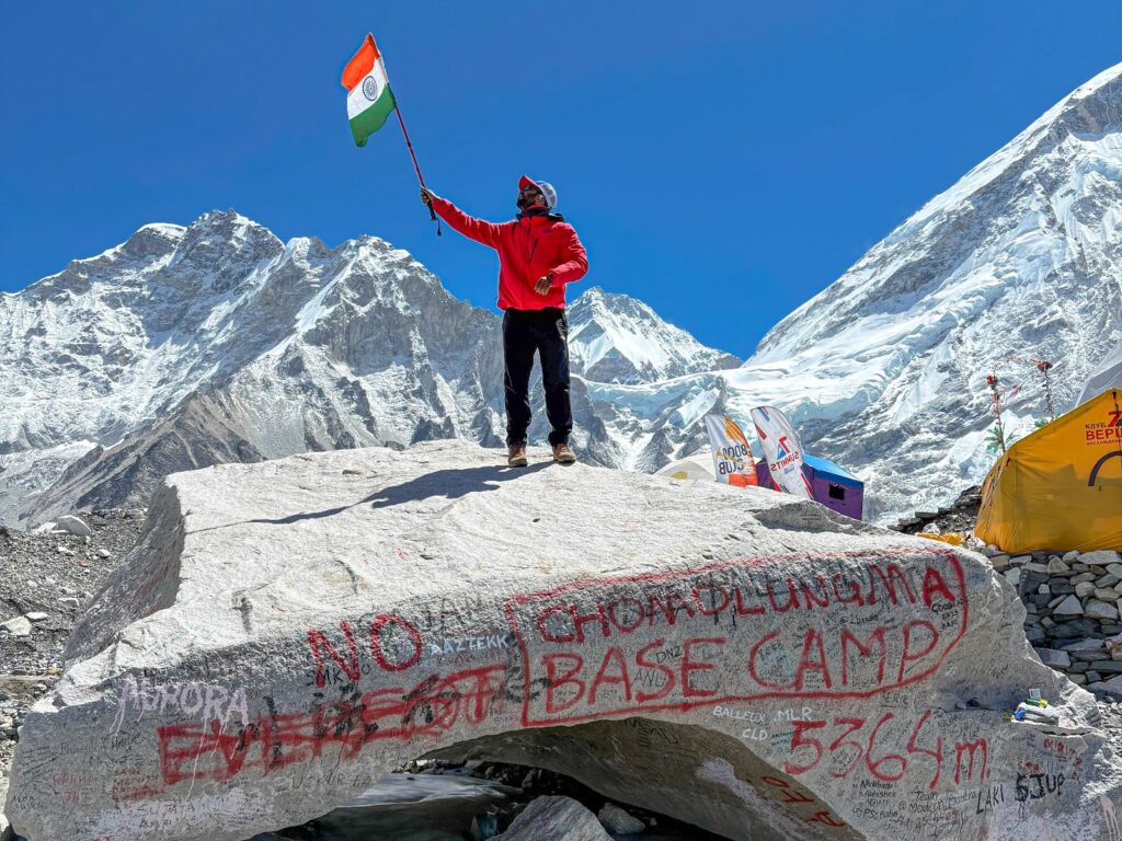 Nikhil Kokate Becomes First Tribal Mountaineer From Pune District Reach Everest Base Camp