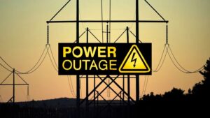Pune: Power Outages Expose Crumbling Infrastructure: Exposed Cables, Treefalls, and Waterlogging Leave Residents in the Dark for Over 20 Hours
