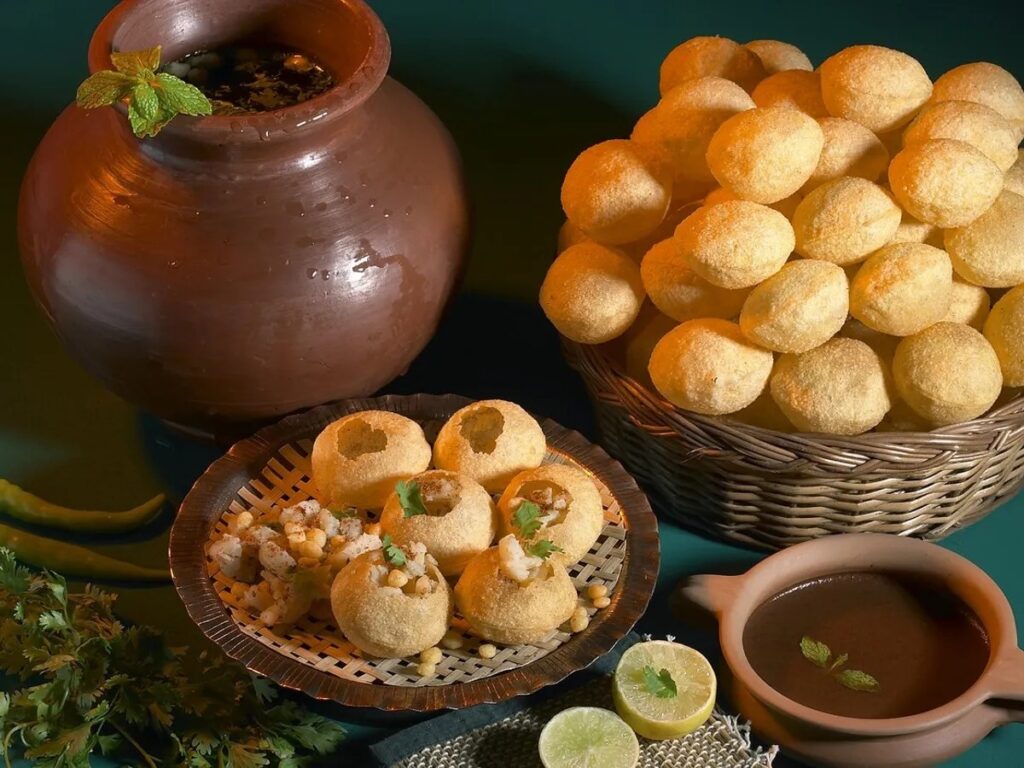 Eat Pani Puri, But Smartly: Aids Digestion, Boosts Immunity, and Can Help Manage Weight!