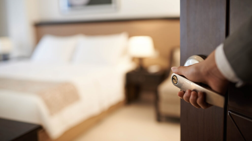 You Can Take These 5 Items Home While Checking Out of a Hotel – No One Will Object