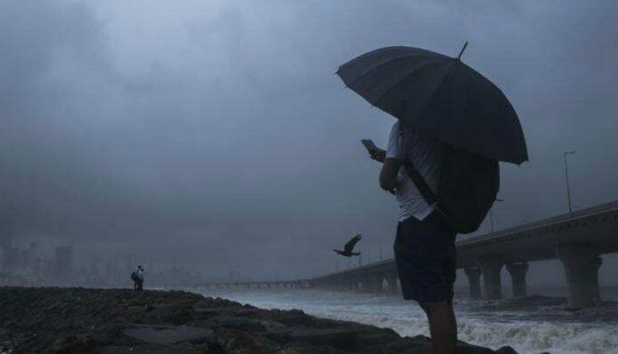 Thunderstorms with Gusty Winds Likely Across Multiple Maharashtra Districts: IMD Issues Alert