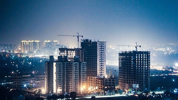 Who Bought a Rs.10000000000 Home in Mumbai? You’ll Be Surprised by the Location and Facilities