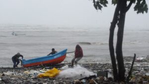 Monsoon Alert: July Sea Surge Poses Danger to Tourists and Coastal Settlements, Warns IMD