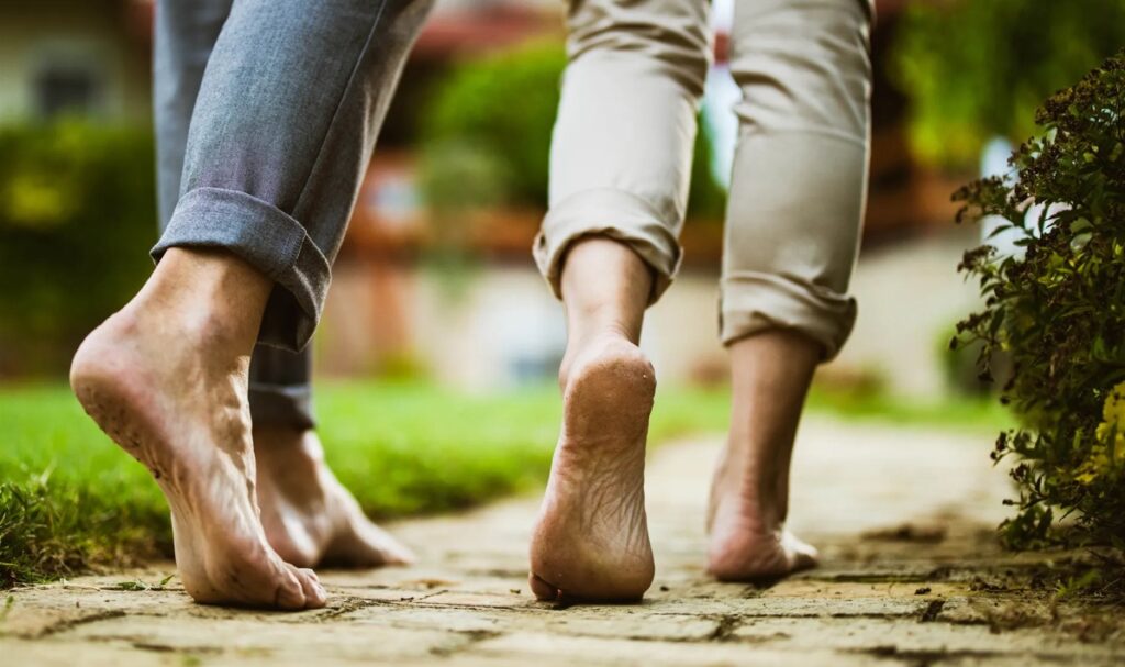 Can Walking Without Shoes Change Your Body? Experts Say Yes