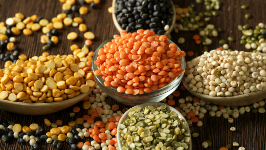 Monsoon Diet Alert: Best and Worst Lentils for Gut Health, According to Ayurveda