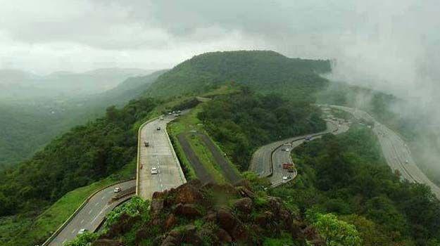 Heavy to Very Heavy Rain Likely: Pune Ghats on Red Alert, Coastal Maharashtra on Orange Alert as Monsoon Strengthens