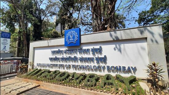 Man Posing as IIT-B Student for 20 Days Arrested; Used 21 Email IDs to Avoid Detection