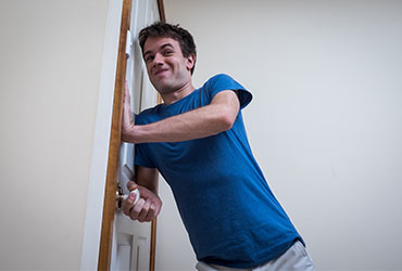 Monsoon Woes? 6 Easy DIY Fixes for Swollen Wooden Doors and Windows