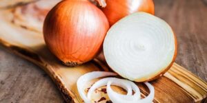 Why You Should Include One White Onion in Your Daily Meal: The Unexpected Health Boost