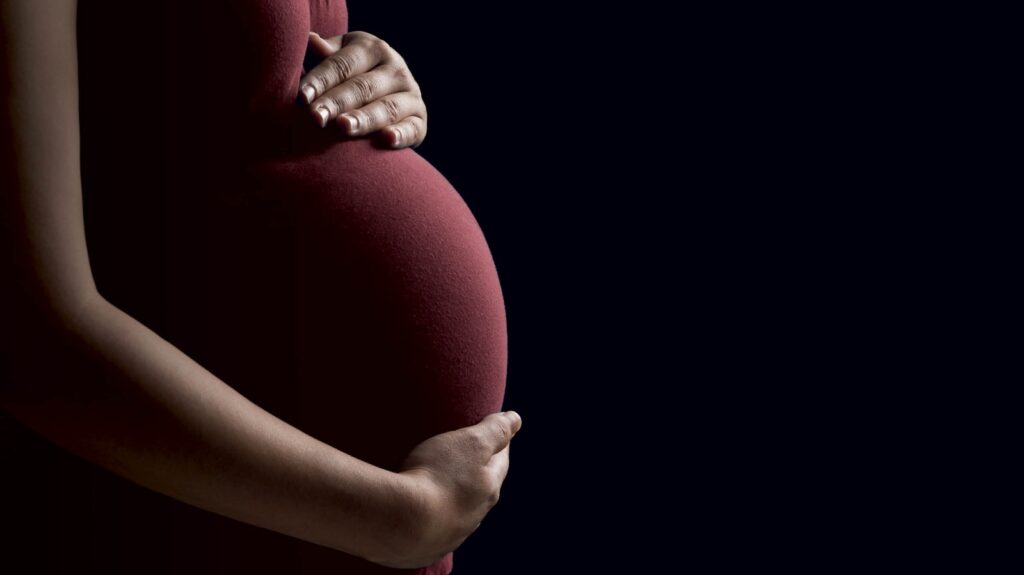 Maternal Deaths In Maharashtra Rise To 1,168 in 2024–25; Pune District Records Highest Toll 