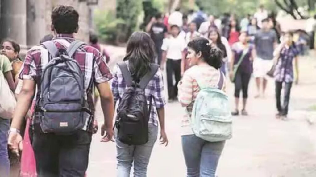 Pune Calling? How Students from Outside Adapt and Enjoy City Life with Real Ease!