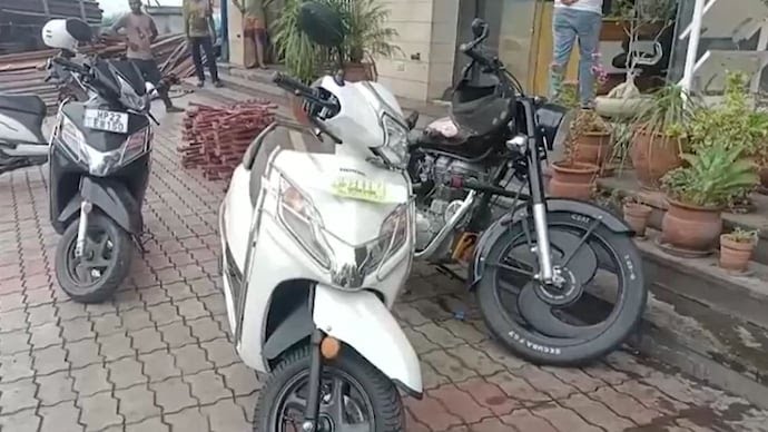 He Spent ₹14 Lakh for a Number Plate—On a Scooter Worth ₹1 Lakh!