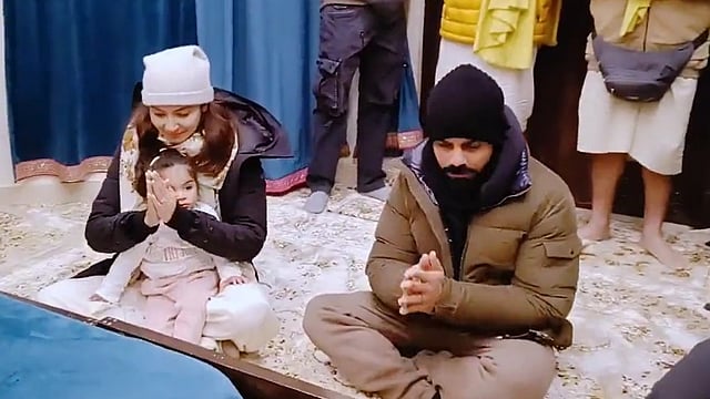 Virat & Anushka’s Love Playbook: 7 Marriage Lessons Couples Can Learn from Virushka