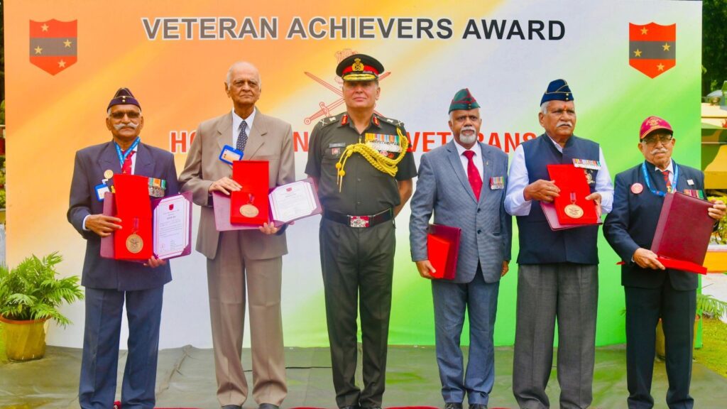 Pune: Southern Command Honors Kargil Heroes On 26th Vijay Diwas with Ceremonial Tribute