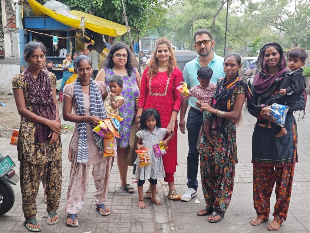 Pune: Friend In Need Group Brings Smiles To Underprivileged Children At Railway Station